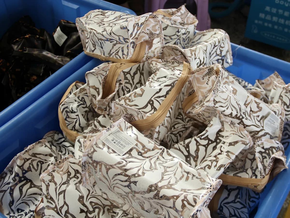 Finished patterned bags grouped during production
